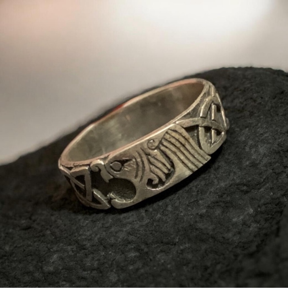 Vintage Silver Celtic Knot Eagle Ring